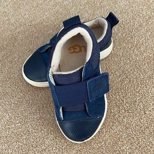 Uggs toddler sneakers